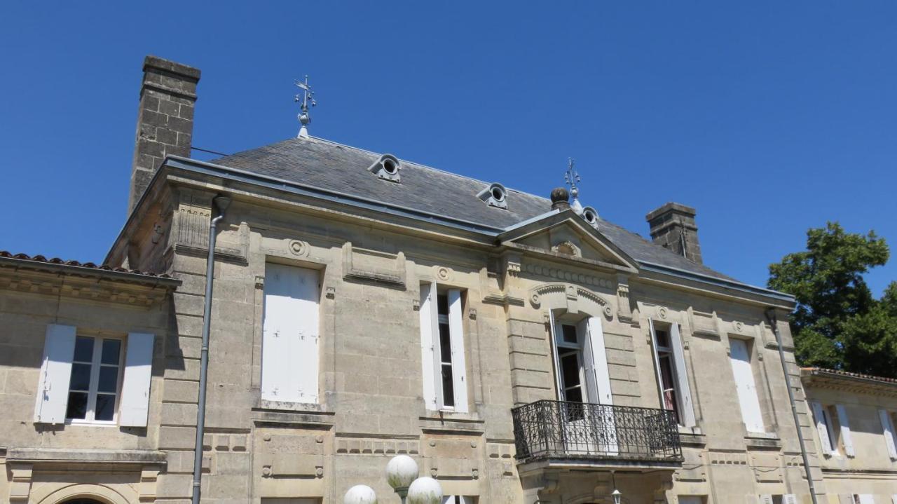 Chateau Begot Lansac  Eksteriør bilde
